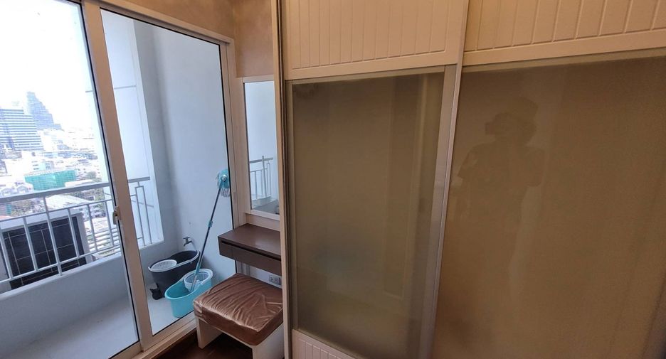 Condo en alquiler de 2 habitaciones en Sathon, Bangkok