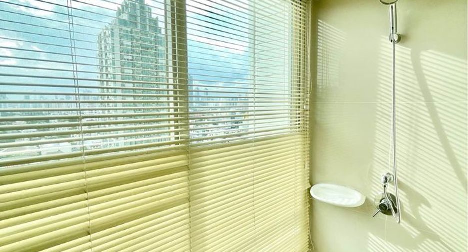 Wohnung zur Miete mit 2 Zimmer in Watthana, Bangkok