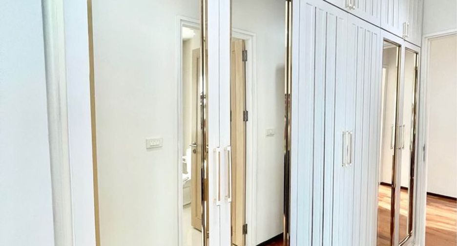 Wohnung zur Miete mit 2 Zimmer in Watthana, Bangkok