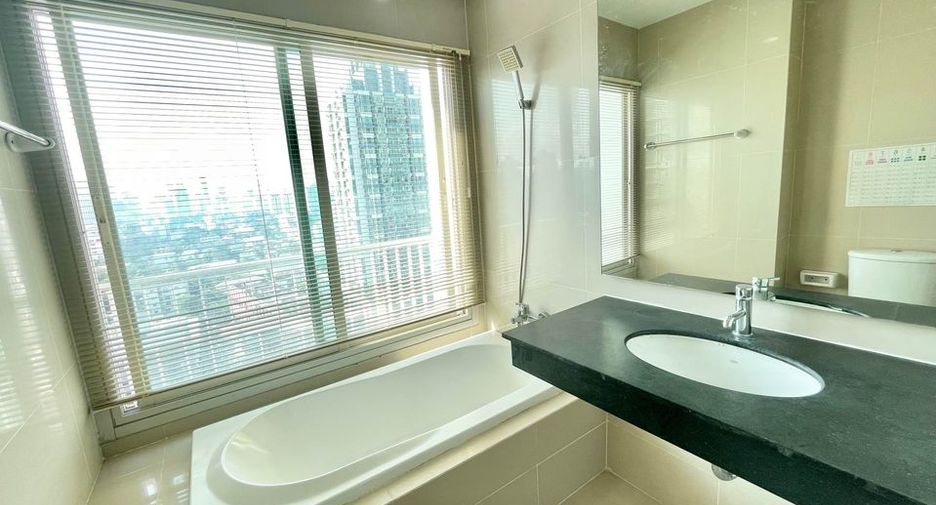 Wohnung zur Miete mit 2 Zimmer in Watthana, Bangkok