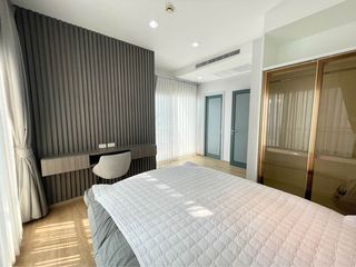 À louer 2 chambres condo à Watthana, Bangkok