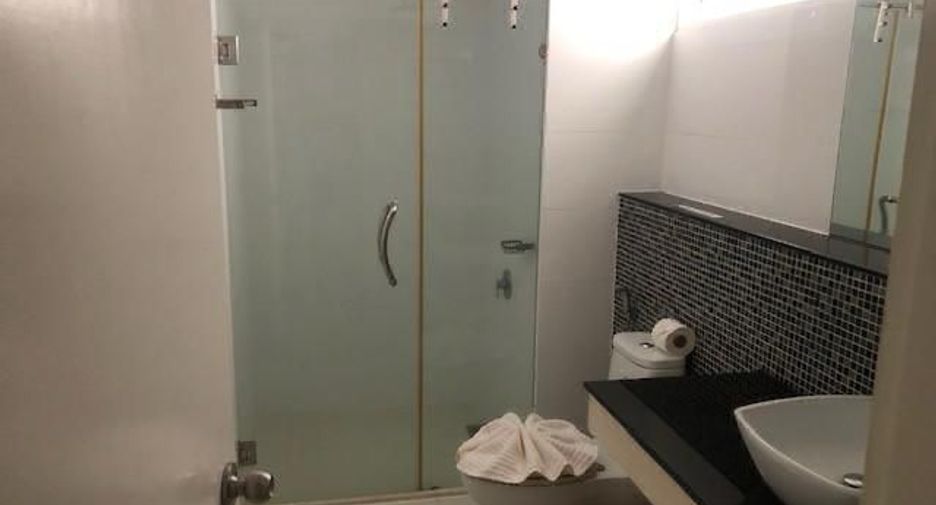 For rent 2 bedrooms condo in Mueang Phuket, Phuket