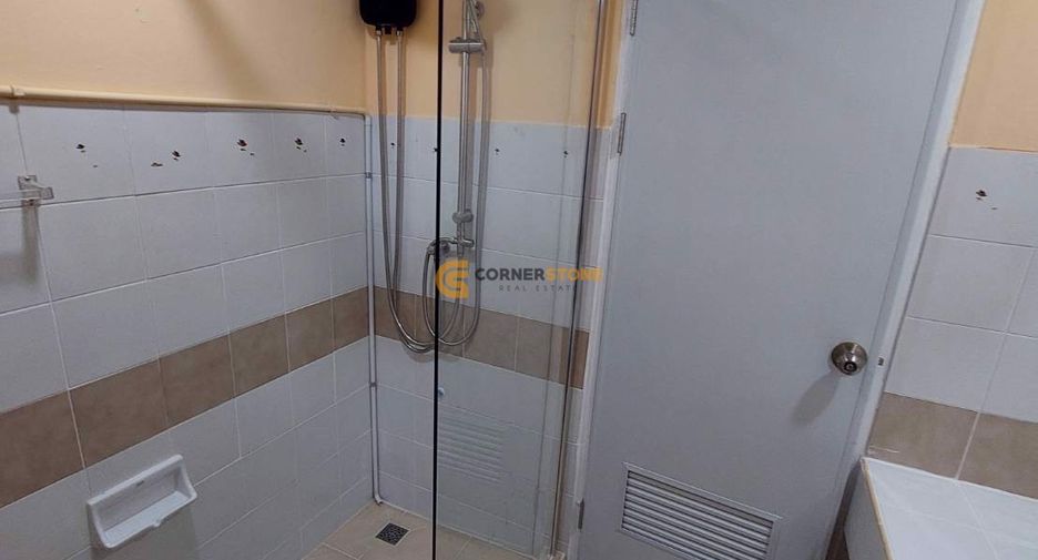 For rent and for sale 1 bed condo in Bang Lamung, Chonburi