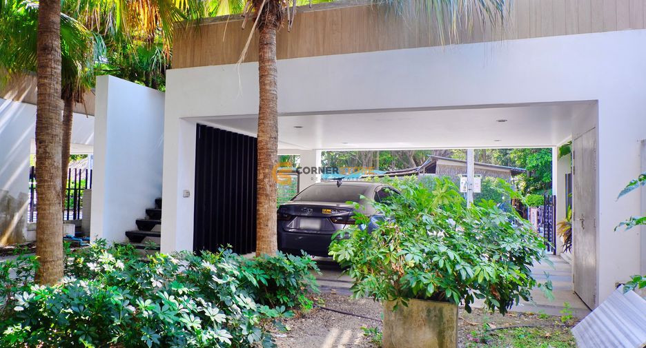 Casa en venta de 3 habitaciones en Sattahip, Chonburi
