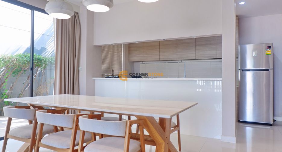 Casa en venta de 3 habitaciones en Sattahip, Chonburi