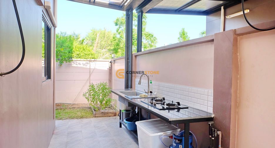 For rent 4 ベッドルーム house in Bang Lamung, Chonburi
