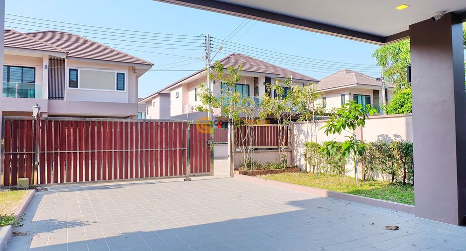 For rent 4 ベッドルーム house in Bang Lamung, Chonburi
