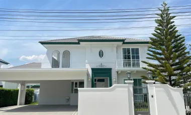 Haus zur Miete mit 4 Zimmer in Mueang Chiang Mai, Chiang Mai
