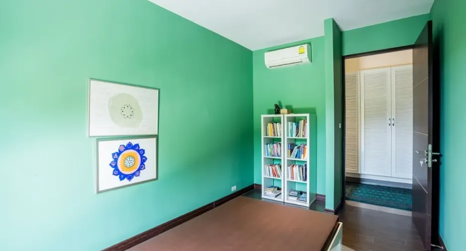 For sale 5 bedrooms house in Pran Buri, Prachuap Khiri Khan