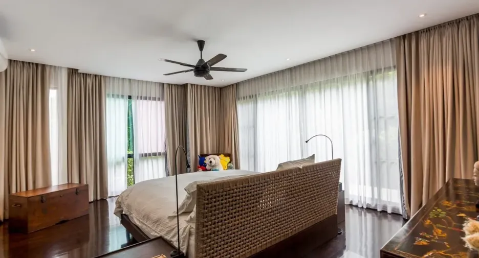 For sale 5 bedrooms house in Pran Buri, Prachuap Khiri Khan