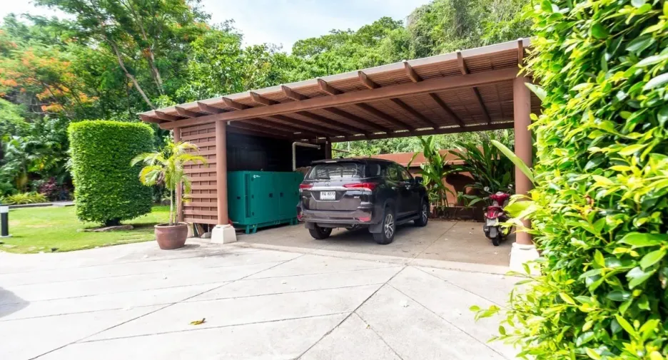 For sale 5 bedrooms house in Pran Buri, Prachuap Khiri Khan