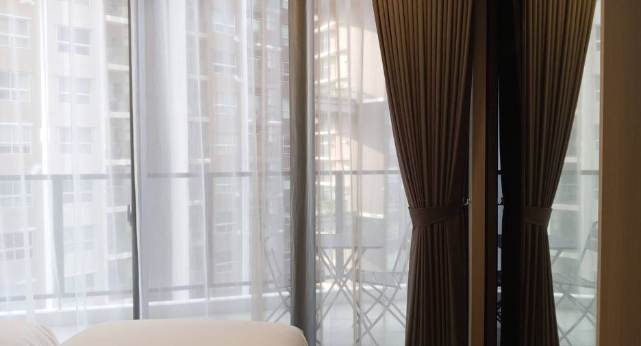 À louer 2 chambres hôtel à Huai Khwang, Bangkok