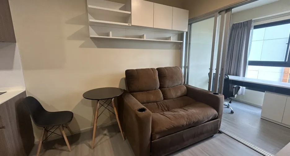 For rent 1 bed condo in Bang Phlat, Bangkok