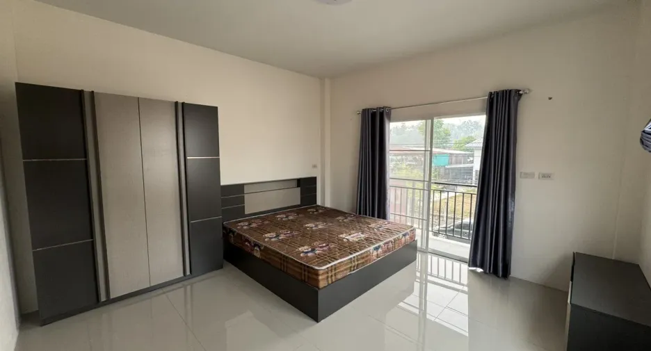 Haus zur Miete mit 3 Zimmer in Mueang Chiang Rai, Chiang Rai