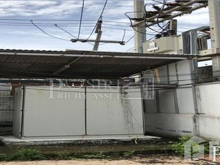 Casa en venta de estudio en Krathum Baen, Samut Sakhon
