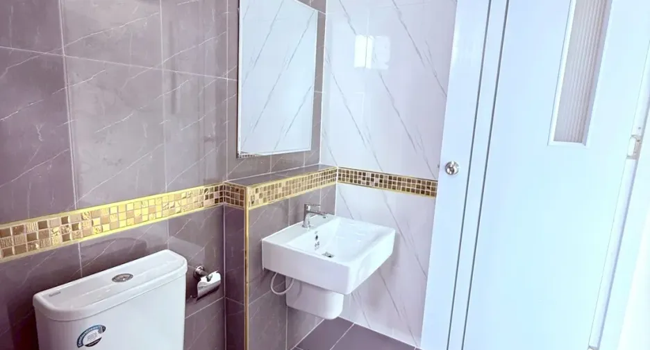 Haus zum Kauf mit 3 Zimmer in Phanat Nikhom, Chonburi
