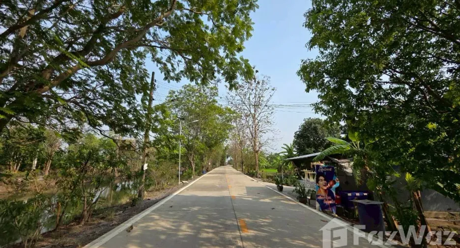 À vendre terrain à Sai Noi, Nonthaburi