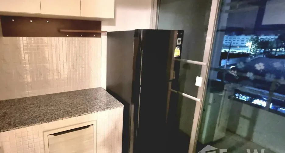 Wohnung zur Miete mit Studio in Mueang Chon Buri, Chonburi