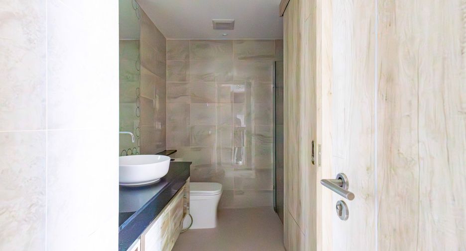 À vendre 1 chambre condo à Bang Lamung, Chonburi