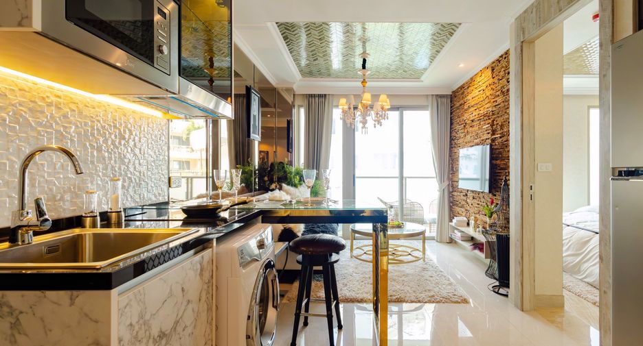 For sale 1 bed condo in Bang Lamung, Chonburi