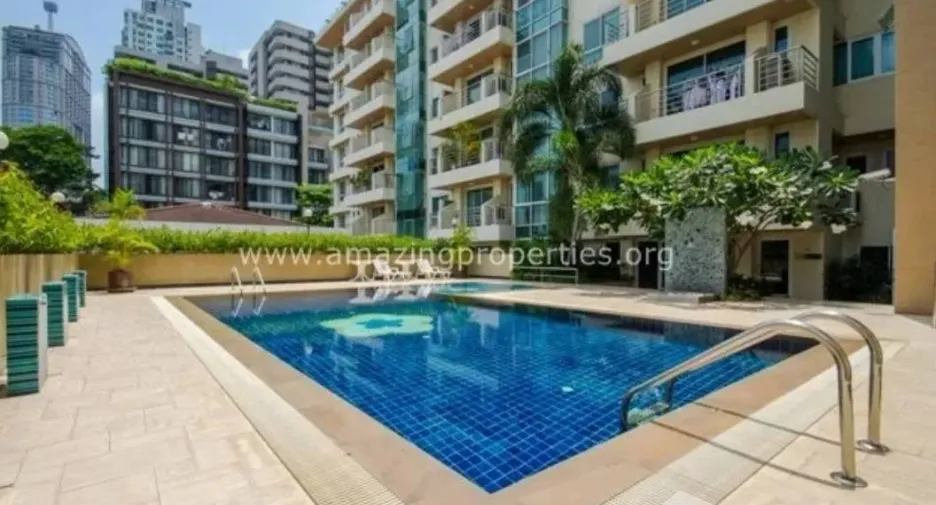 For rent 1 bed condo in Khlong Toei, Bangkok