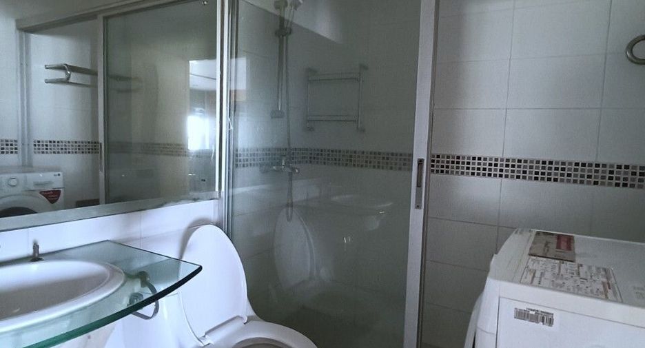 For sale 1 bed condo in Watthana, Bangkok