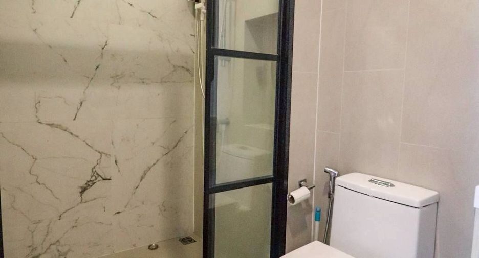 For rent 1 bed condo in Bang Kapi, Bangkok