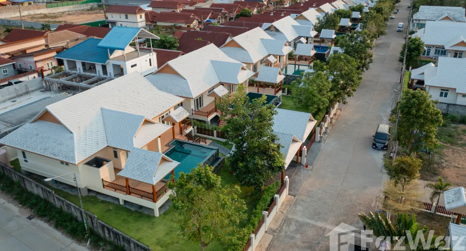 For rent 3 bedrooms villa in Bang Lamung, Chonburi