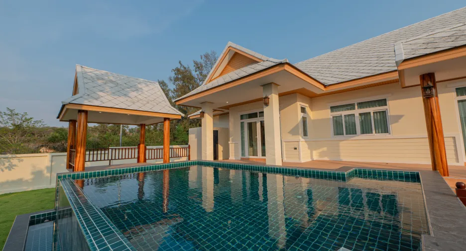For rent 3 bedrooms villa in Bang Lamung, Chonburi