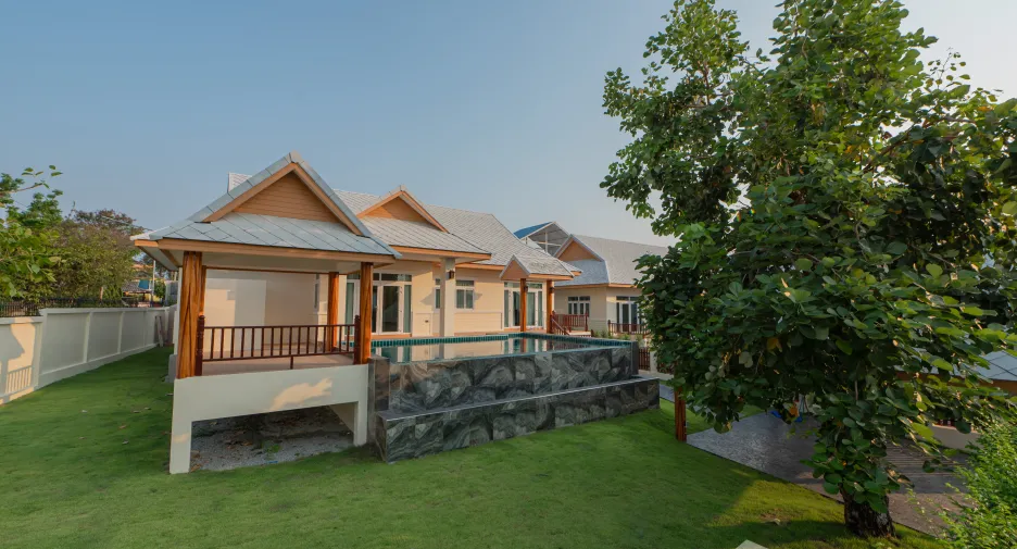 For rent 3 bedrooms villa in Bang Lamung, Chonburi