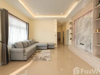 For rent 3 ベッドルーム villa in Bang Lamung, Chonburi