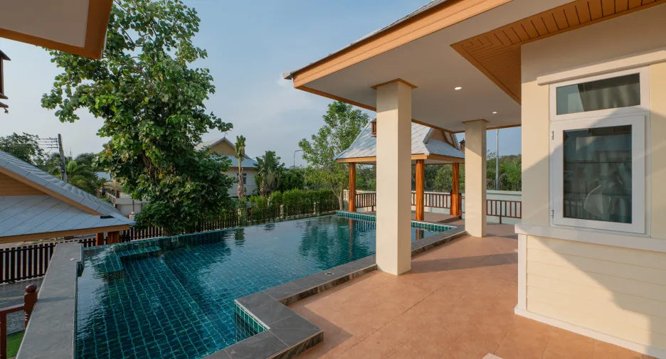 For rent 3 bedrooms villa in Bang Lamung, Chonburi