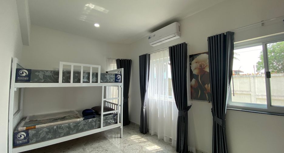 For sale and for rent 4 bedrooms villa in Bang Lamung, Chonburi