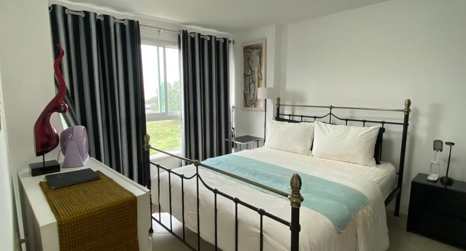 For sale 1 bed condo in Bang Saray, Pattaya