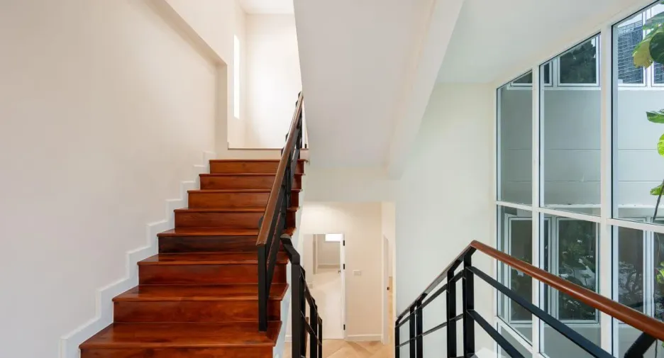 For sale 5 bedrooms house in Chatuchak, Bangkok
