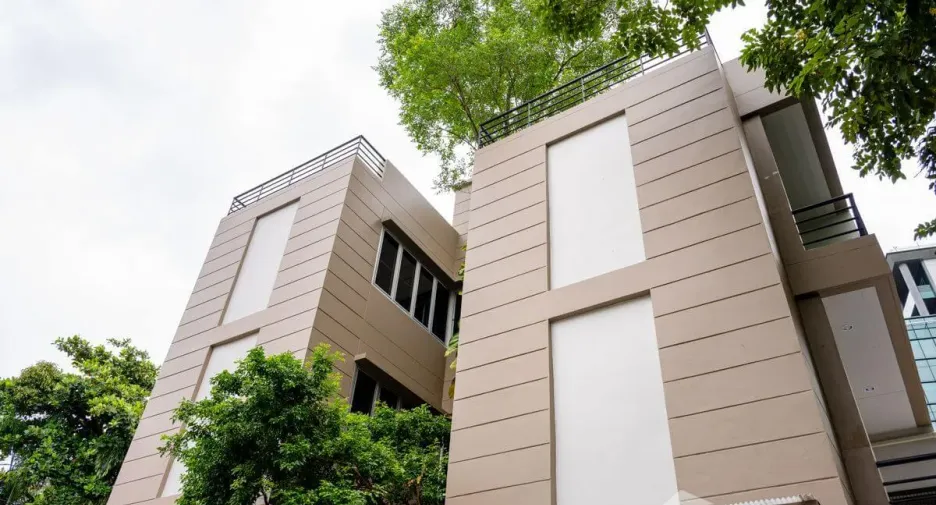 For sale 5 bedrooms house in Chatuchak, Bangkok