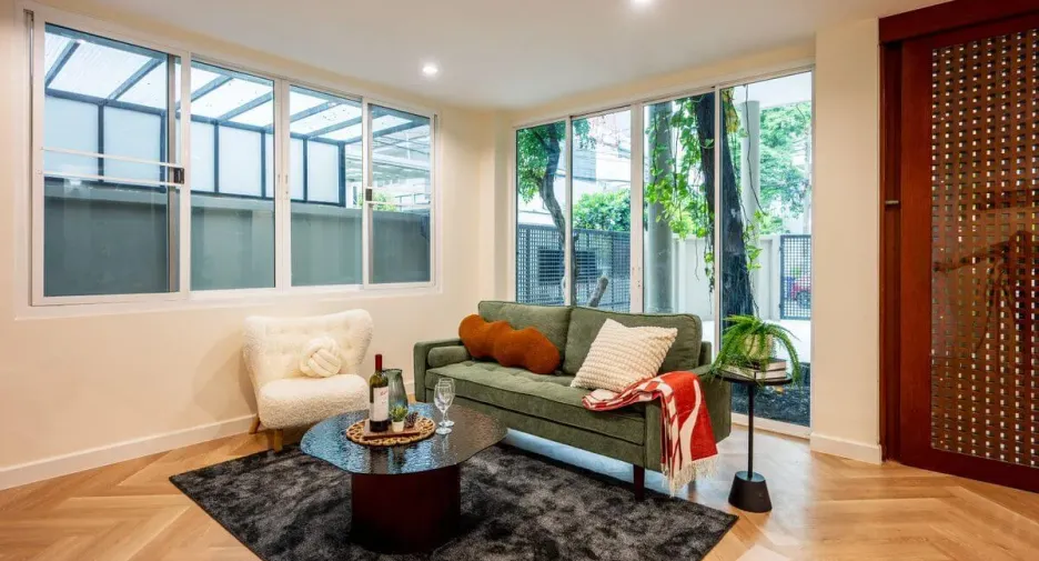 For sale 5 bedrooms house in Chatuchak, Bangkok