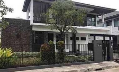 出租 4 卧室 独立屋 在 Bang Phli, Samut Prakan