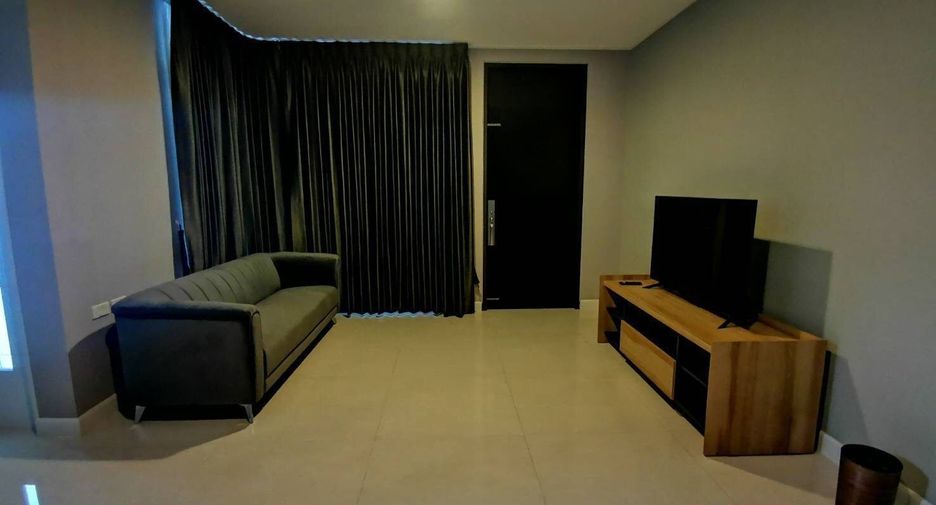 Haus zur Miete mit 4 Zimmer in Bang Phli, Samut Prakan