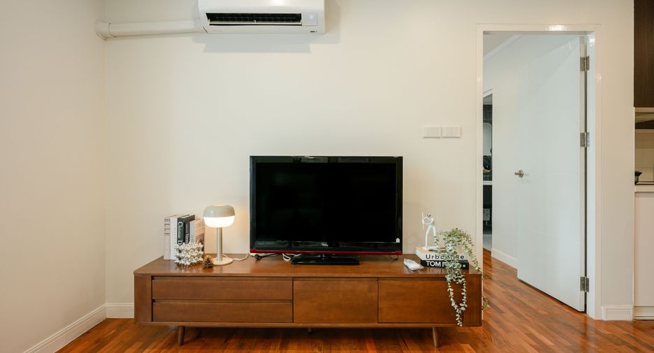 For sale 1 bed condo in Watthana, Bangkok