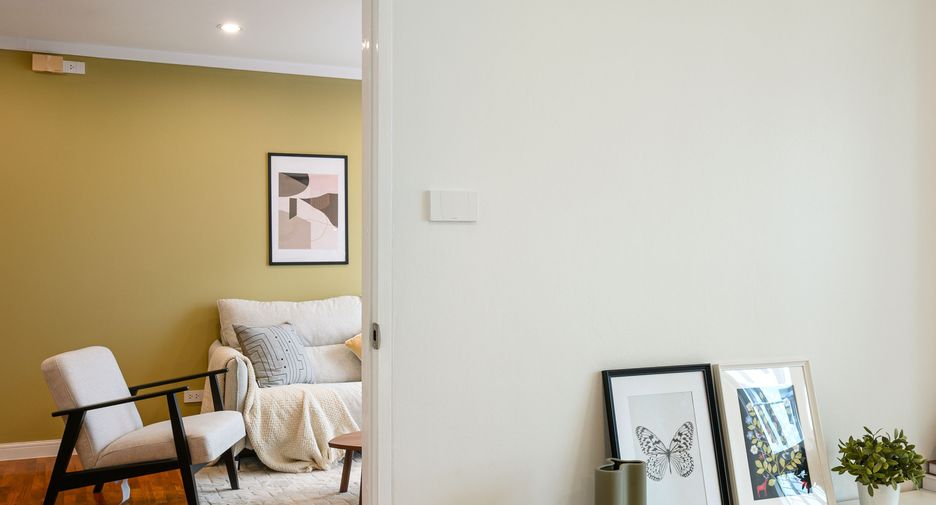 For sale 1 bed condo in Watthana, Bangkok