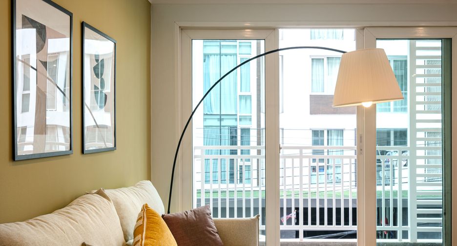 For sale 1 bed condo in Watthana, Bangkok