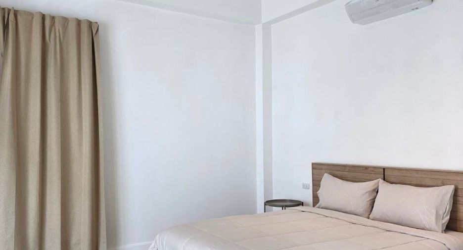 À louer 3 chambres maison à Mueang Phuket, Phuket