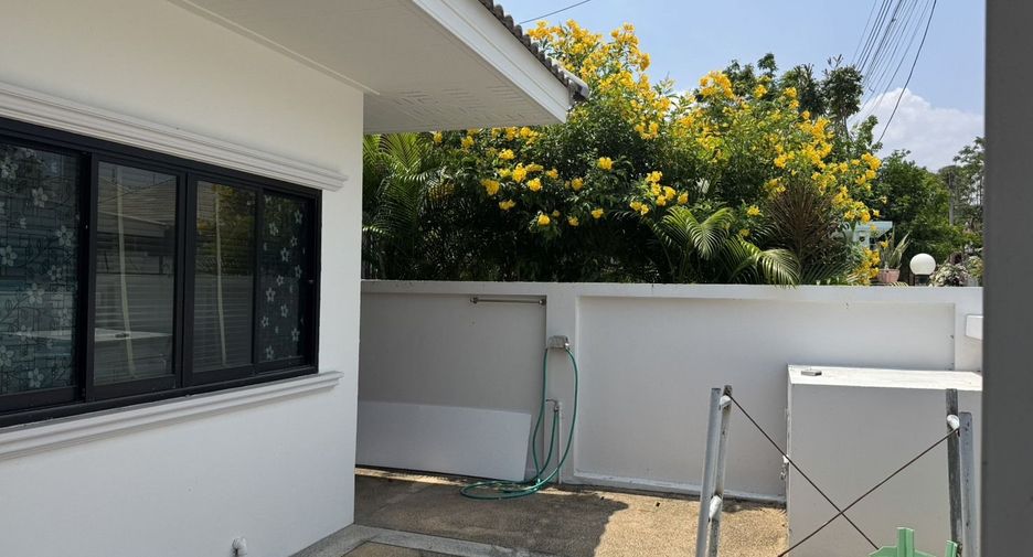 For rent 2 bedrooms house in Hua Hin, Prachuap Khiri Khan