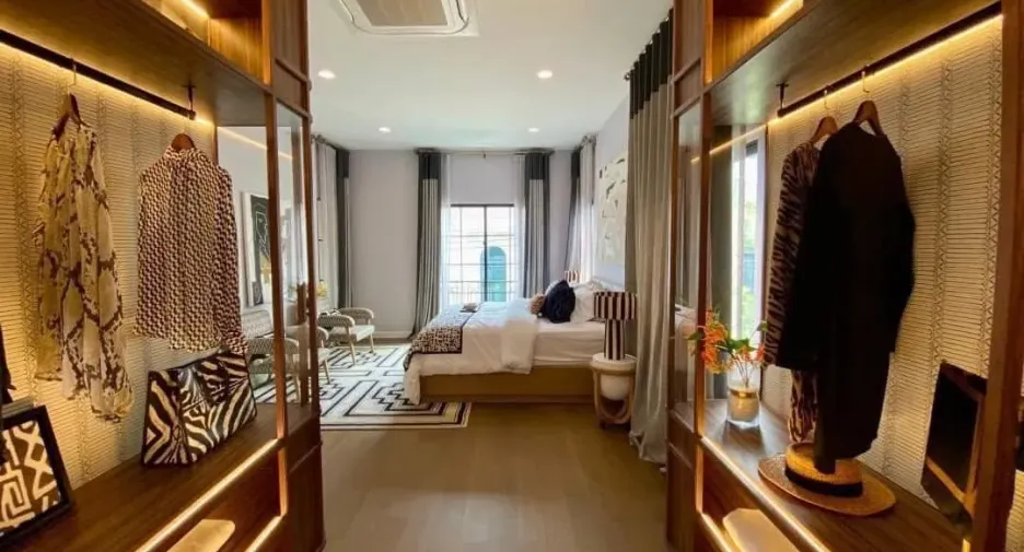 出售 4 卧室 独立屋 在 Don Mueang, 曼谷