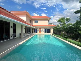 À louer et à vendre 5 chambres maison à Bang Lamung, Chonburi