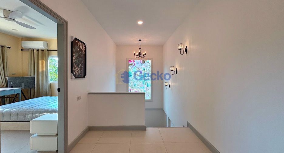 For sale 5 bedrooms house in Bang Lamung, Chonburi