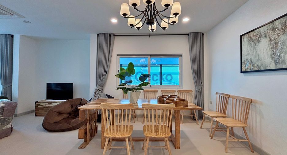 For sale 5 bedrooms house in Bang Lamung, Chonburi