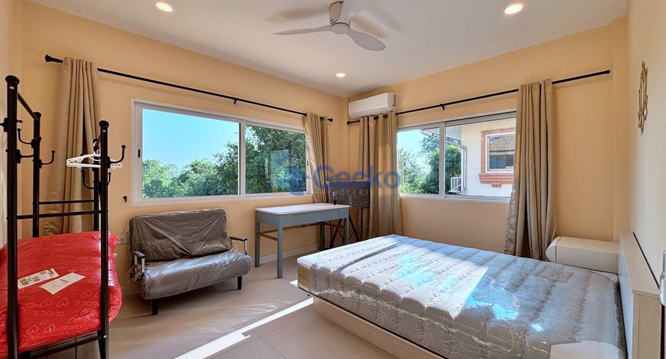 For sale 5 bedrooms house in Bang Lamung, Chonburi