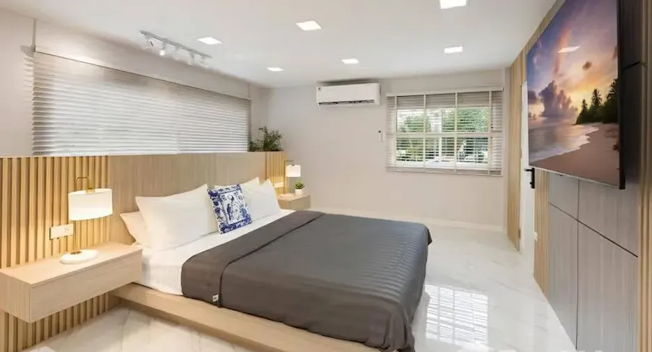 Haus zur Miete mit 3 Zimmer in Huai Khwang, Bangkok